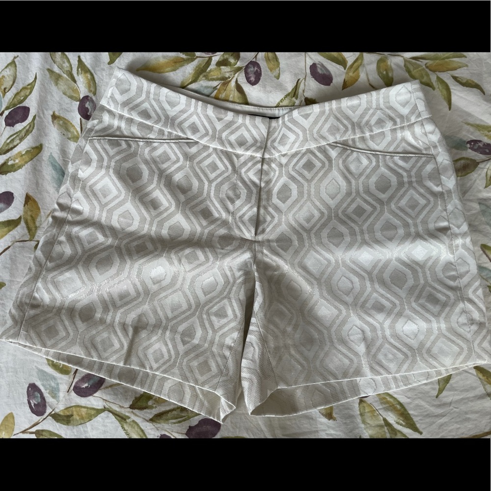 White House Black Market dressy shorts 2 short